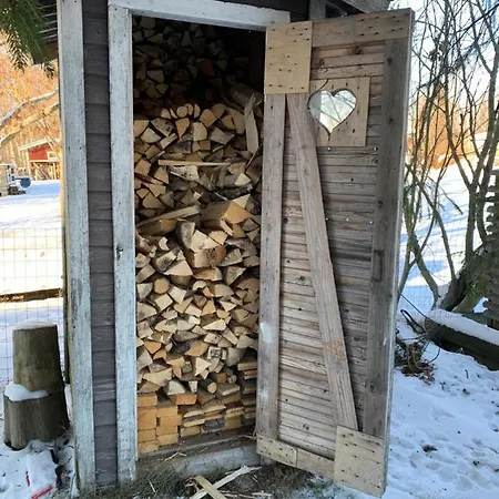 Einola- Modern Rivercottage 빌라