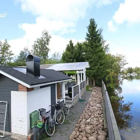 Einola- Modern Rivercottage 포리