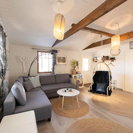 فيلة Einola- Modern Rivercottage