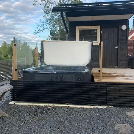 فيلة Einola- Modern Rivercottage بوري