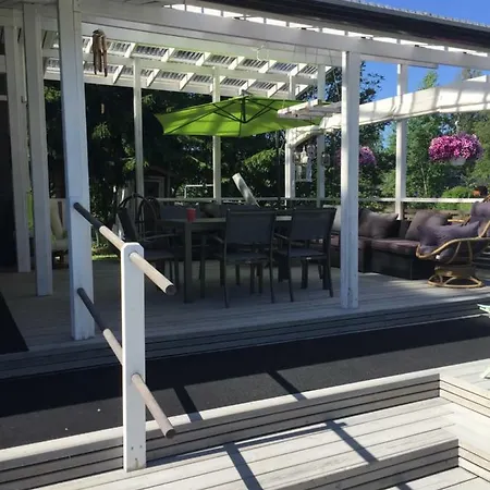 فيلة Einola- Modern Rivercottage *