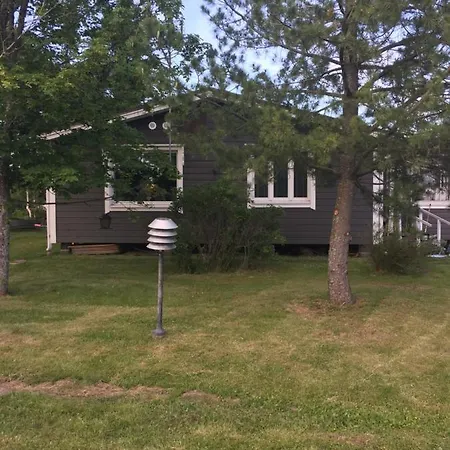 Einola- Modern Rivercottage * 포리