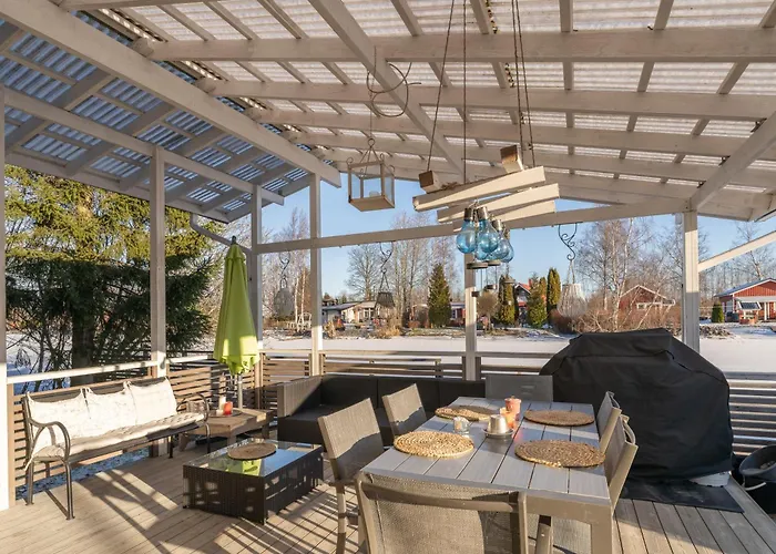 Einola- Modern Rivercottage Villa Björneborg