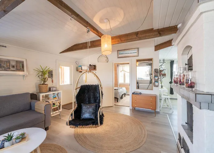 Einola- Modern Rivercottage Björneborg