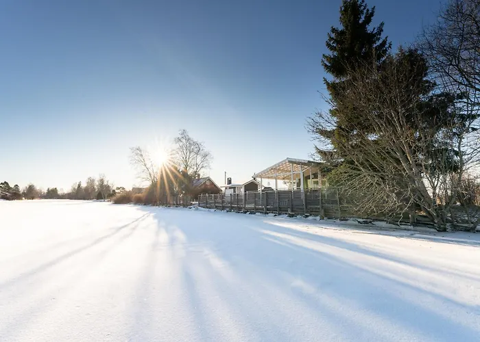 Einola- Modern Rivercottage