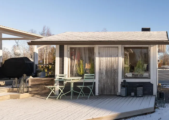 Einola- Modern Rivercottage Björneborg