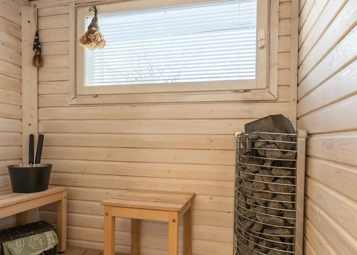 Einola- Modern Rivercottage Villa *