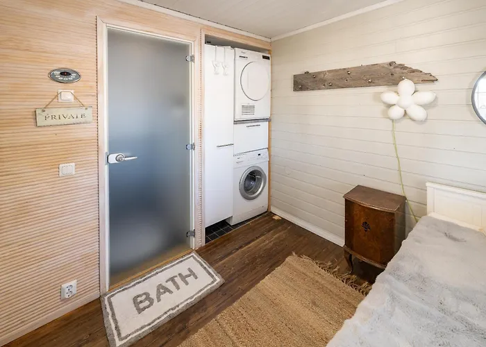 Villa Einola- Modern Rivercottage