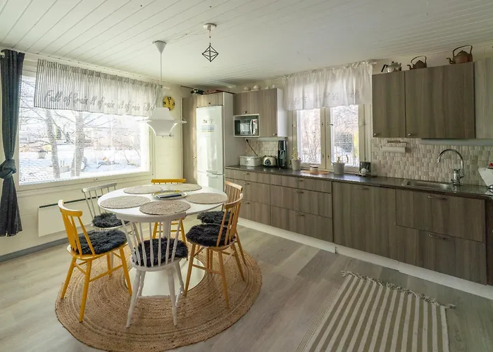 Villa Einola- Modern Rivercottage *