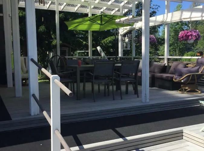 Villa Einola- Modern Rivercottage *